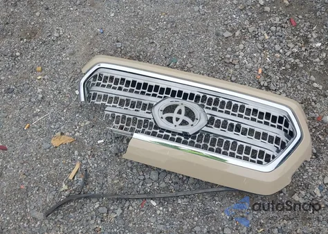 2017 Toyota Tacoma Trd Off Road z USA, uszkodzony, nr VIN 5TFCZ5AN8HX082217